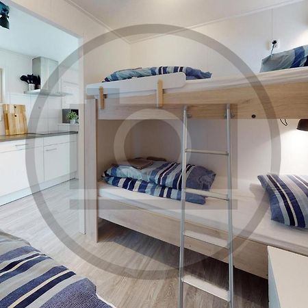 Stunning Ship In Aalsmeer With Kitchen Εξωτερικό φωτογραφία